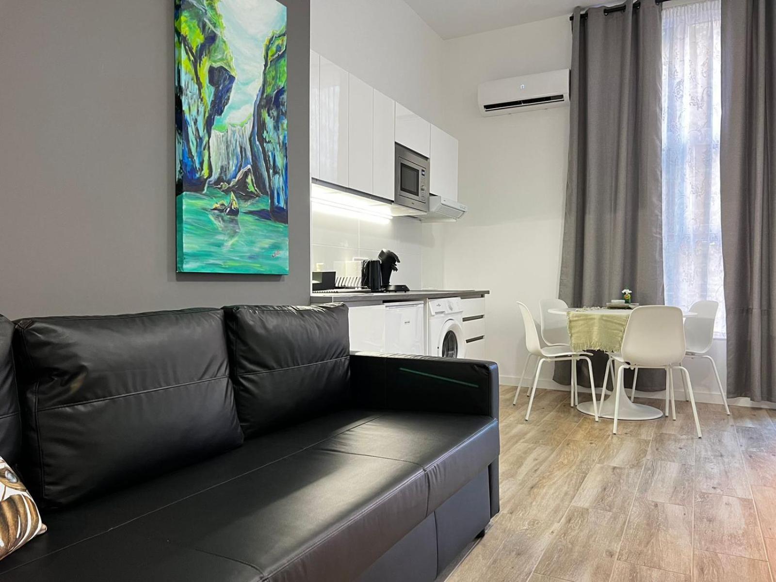 Rodrigues 15 Aparthotel Valencia Bagian luar foto